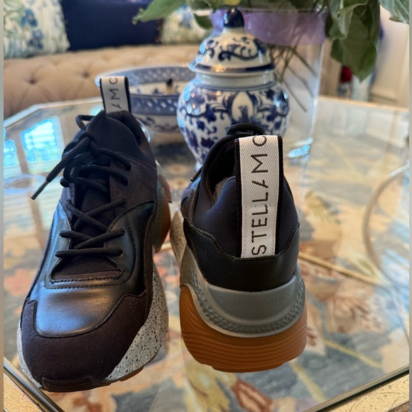 Stella McCartney's Black Sneakers brand new - Picture 2 of 6